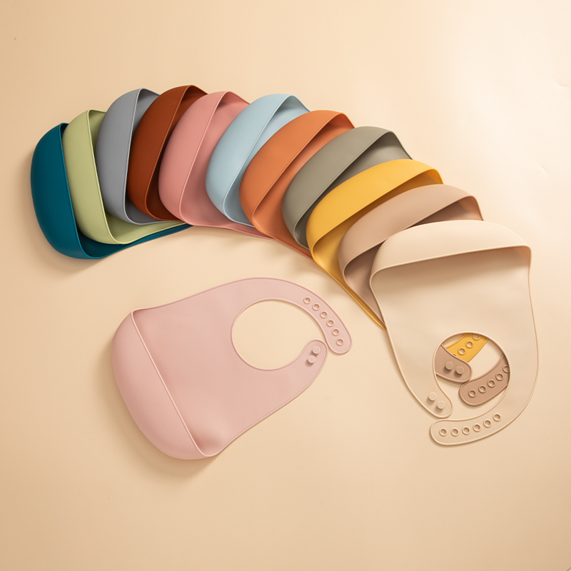 Żywność niemowlęca miękka ślin – Waterproof Baby Bibs Silicone recenzja i cena